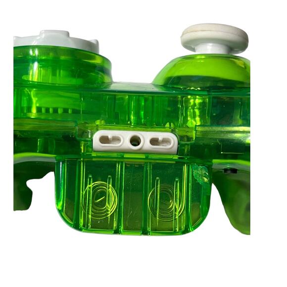 Xbox 360 Green Translucent Wireless Controller Gamepad Double Motor Back Missing - Picture 5 of 10